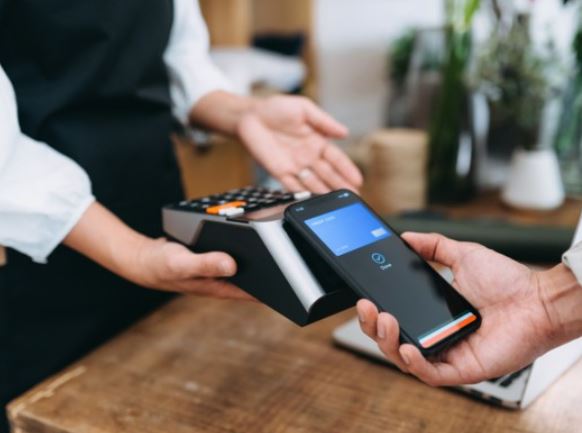 Nouveaux modes de paiement : quel impact sur la consommation des Français ? Nouveaux modes de paiement : quel impact sur la consommation des Français ?
