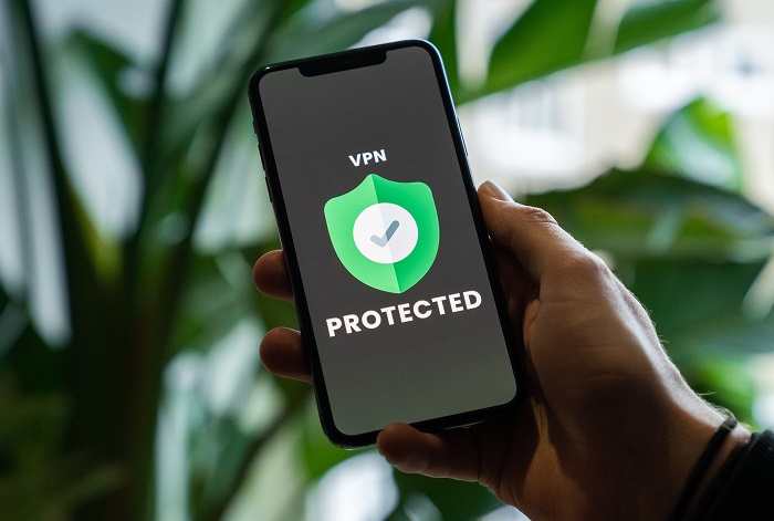 Cyrius, expert en cybersécurité, donne aux parents des conseils pour protéger leurs enfants Cyrius, expert en cybersécurité, donne aux parents des conseils pour protéger leurs enfants