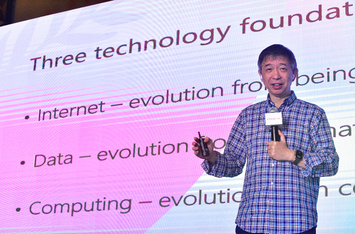 Dr Wang Jian, membre de l'Académie chinoise d'ingénierie et fondateur d'Alibaba Cloud Dr Wang Jian, membre de l'Académie chinoise d'ingénierie et fondateur d'Alibaba Cloud
