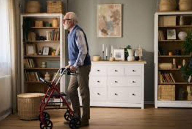 How Using Rollator Walkers Improves Mobility for Seniors