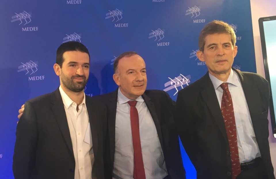 Damien Beurier Directeur Général – Business Development WeShareBonds - Pierre Gattaz, président du Medef - Jean-Claude Cothenet Président de Metalliance Damien Beurier Directeur Général – Business Development WeShareBonds - Pierre Gattaz, président du Medef - Jean-Claude Cothenet Président de Metalliance