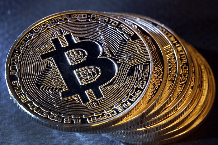 Investir dans le Bitcoin - 5 étapes clés à suivre