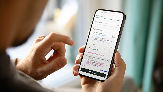 Revolut annonce un partenariat avec Wizz Air