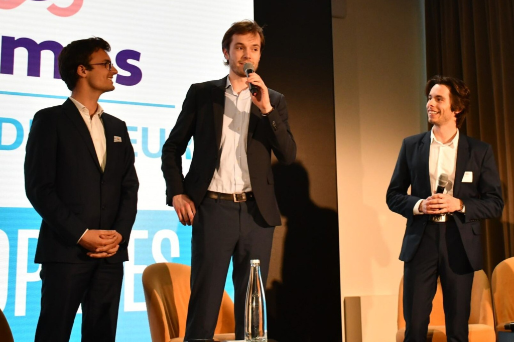 Vemos : Paul-Aimé Bouton, CFO -  Clément Abiven, CTO - Yann Baconnier, CEO