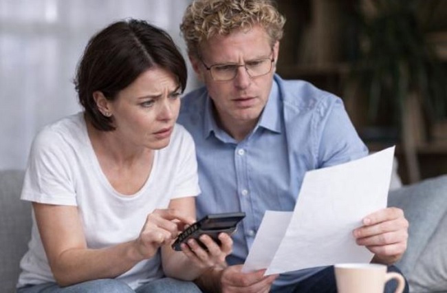 Sondage Yomoni : près de deux tiers des Français attendent avec angoisse leur déclaration d'impôts