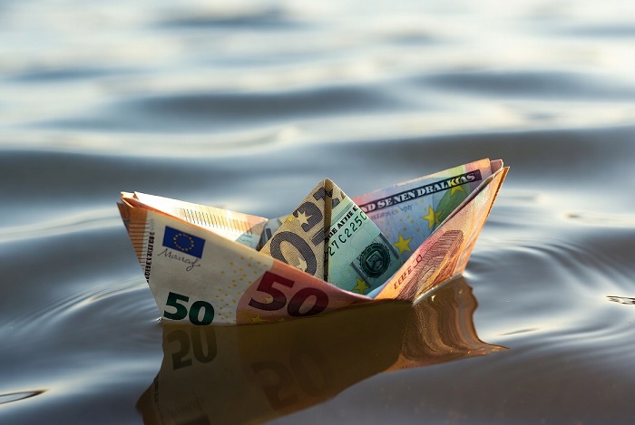 Naviguer sur les marchés financiers en période d’incertitude : le guide pratique