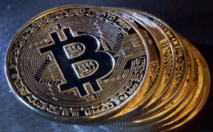 Hausse du Bitcoin : "Le Bitcoin retrouve ses fondamentaux et finira à 6000 dollars"