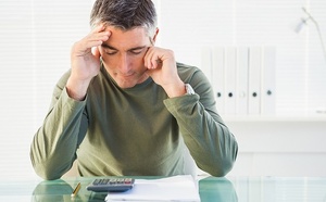 Anxiété financière : 6 Français sur 10 déclarent que les incertitudes économiques et géopolitiques actuelles impactent leurs finances Anxiété financière : 6 Français sur 10 déclarent que les incertitudes économiques et géopolitiques actuelles impactent leurs finances