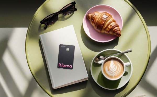 Bleu, blanc, rose : Klarna fête 5 ans de croissance, d'innovation et de partenariats en France