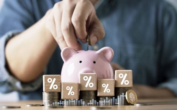 Regrouper vos crédits : simulez l'impact sur votre budget mensuel